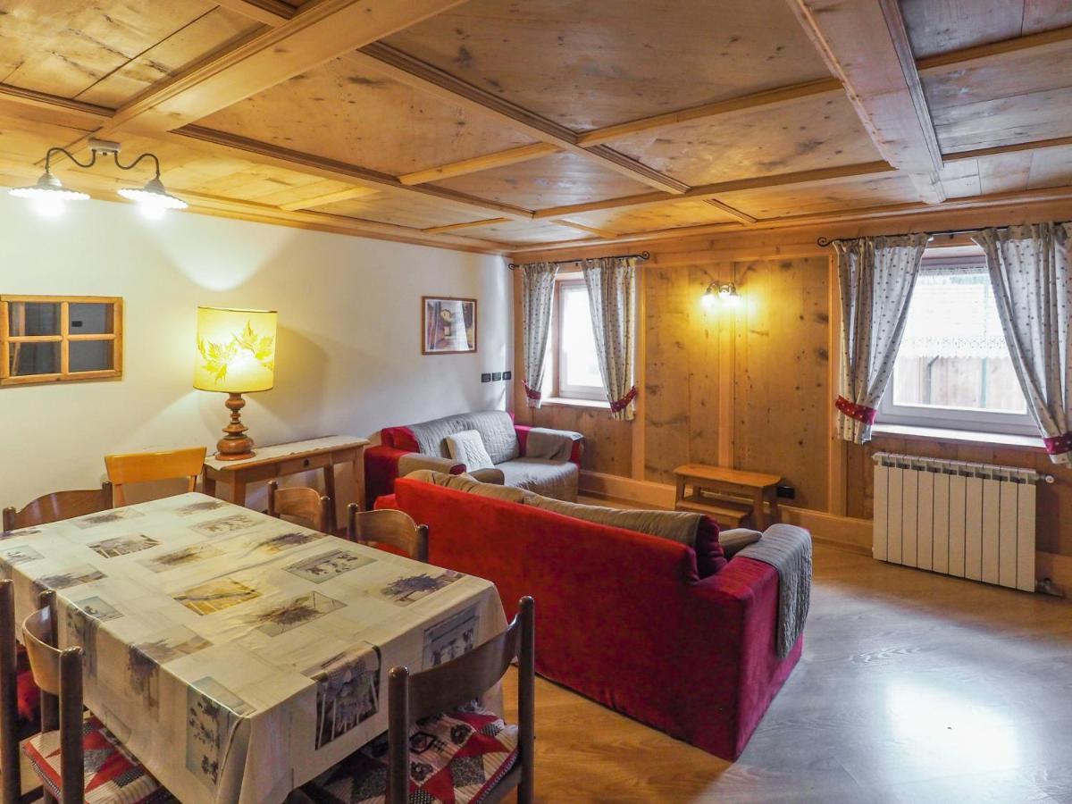 Casa Cristina Apartment Campitello di Fassa Exterior photo